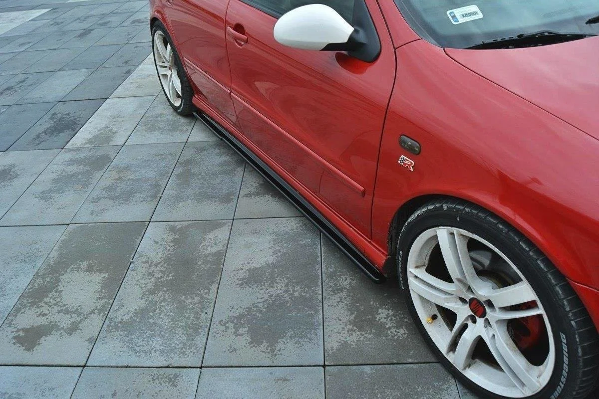 Seitenschweller Ansatz für Seat Leon Mk1 Cupra Carbon Look - Maxton Design