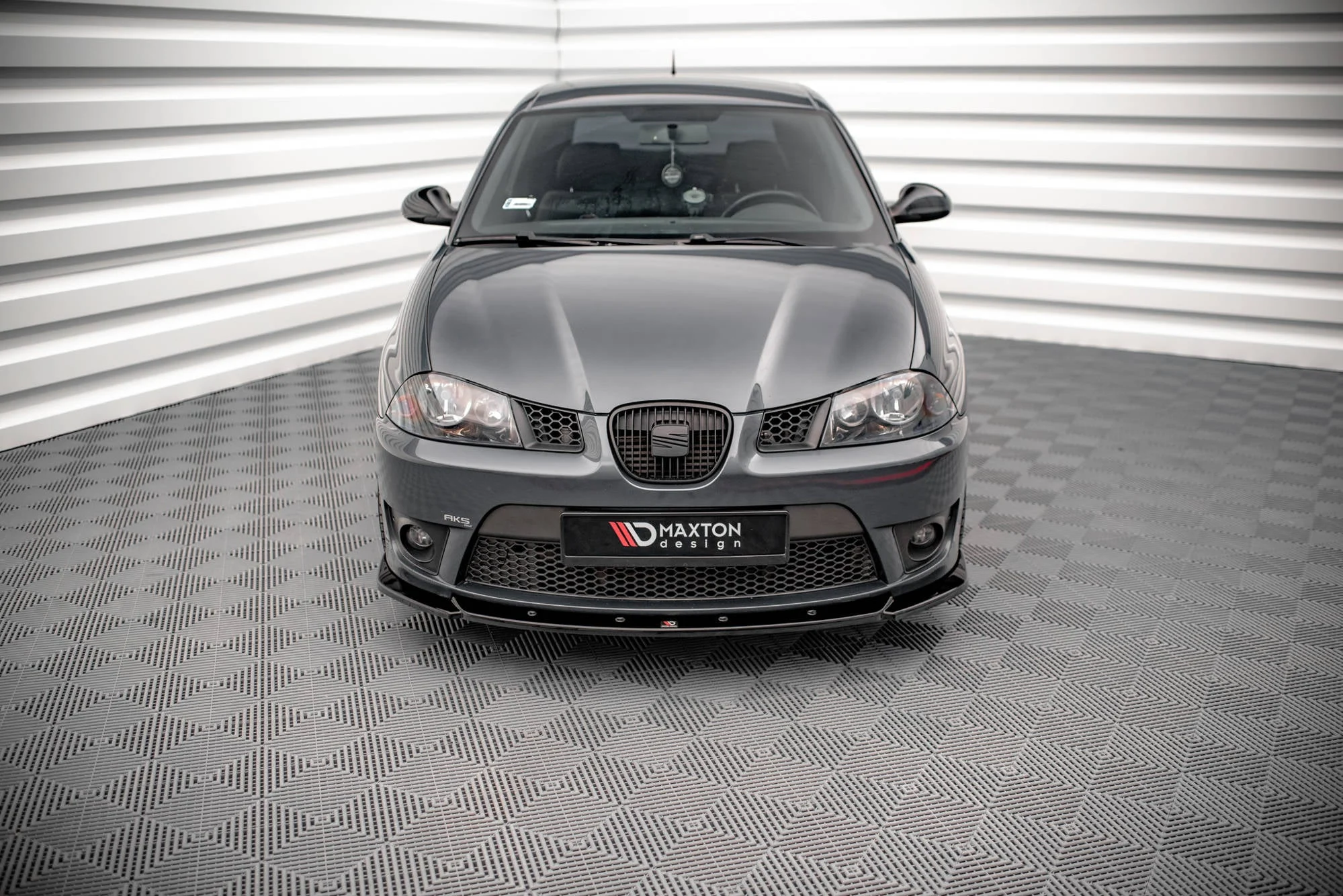 Front Ansatz V.2 für Seat Ibiza Cupra Mk3 schwarz matt - Maxton Design