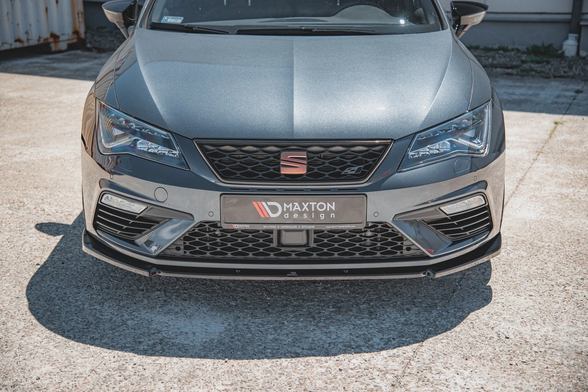 Front Ansatz V.6 für Seat Leon Cupra / FR Mk3 FL schwarz matt - Maxton Design