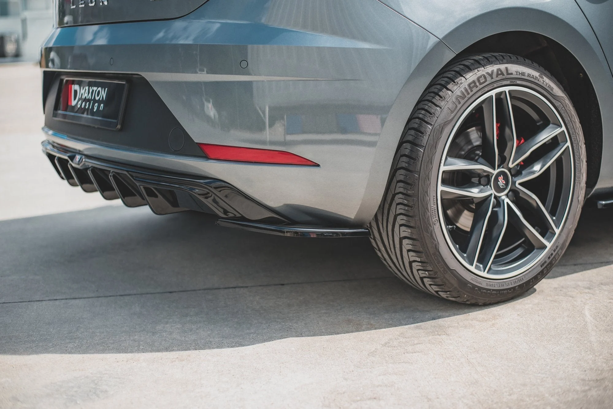 Heck Ansatz Flaps Diffusor für SEAT Leon Mk3 FR Facelift schwarz Hochglanz - Maxton Design